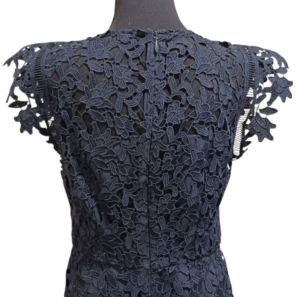 Eliza J Asymmetric Lace Cocktail Dress - Picture 8 of 11